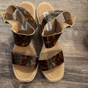 Steve Madden Tortoise Shell Sandals